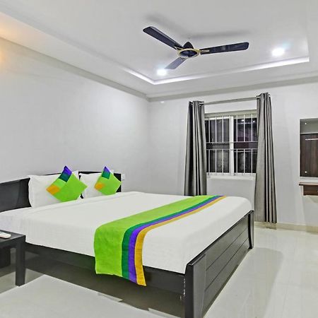 Itsy Hotels Sunrise Grand, Hitech City Haiderabad Buitenkant foto