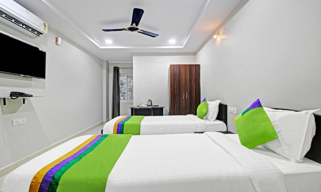 Itsy Hotels Sunrise Grand, Hitech City Haiderabad Buitenkant foto