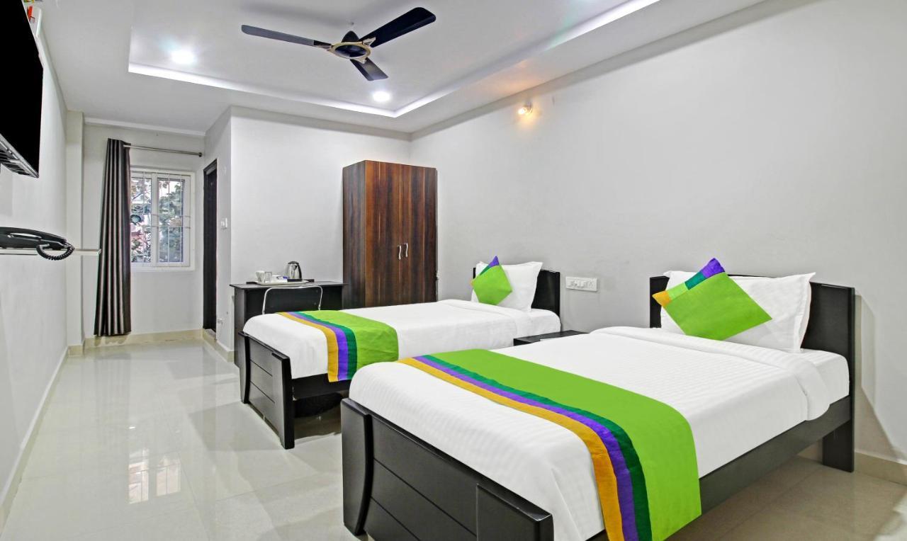 Itsy Hotels Sunrise Grand, Hitech City Haiderabad Buitenkant foto